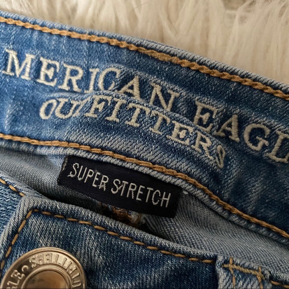 High Rise Jeans - Picture 4 of 4